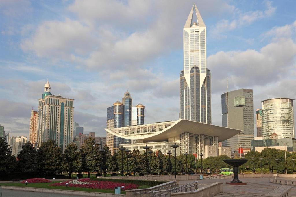 Hanting Premium East Nanjing Road Hotel
